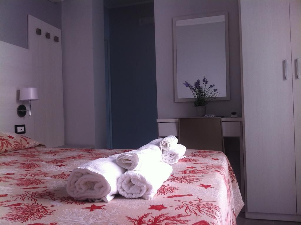 Meuble Leonetti Bed & Breakfast Чентола Стая снимка