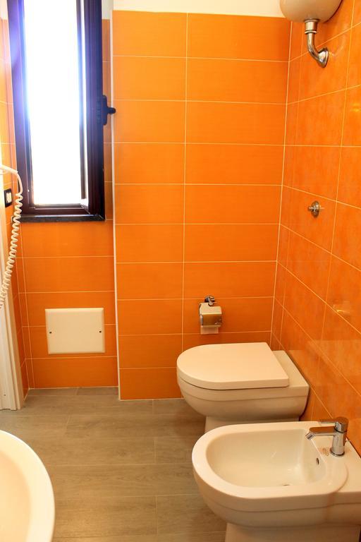 Meuble Leonetti Bed & Breakfast Чентола Стая снимка