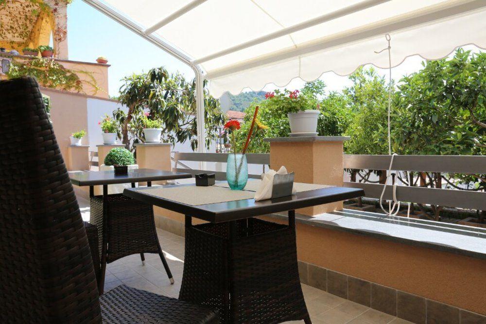 Meuble Leonetti Bed & Breakfast Чентола Екстериор снимка