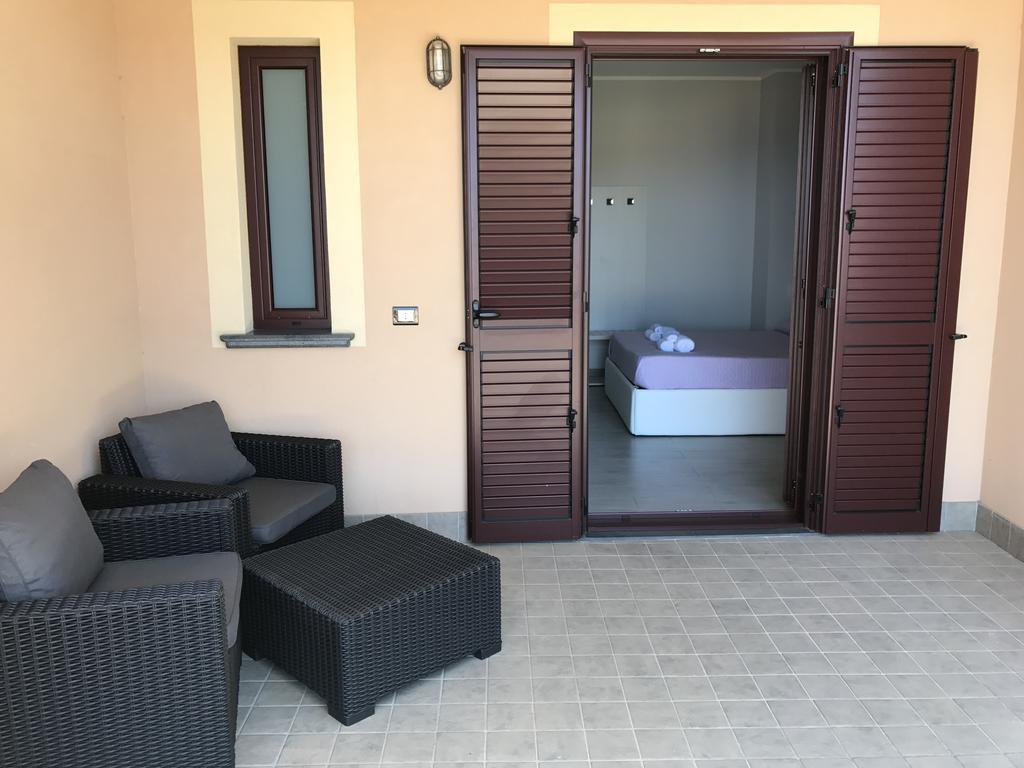 Meuble Leonetti Bed & Breakfast Чентола Екстериор снимка