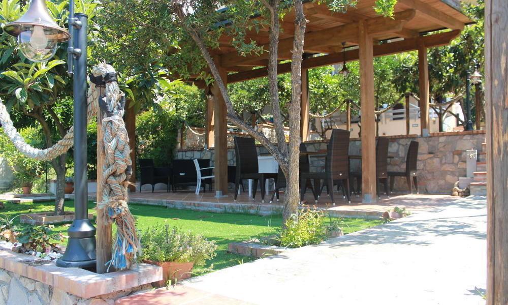 Meuble Leonetti Bed & Breakfast Чентола Екстериор снимка