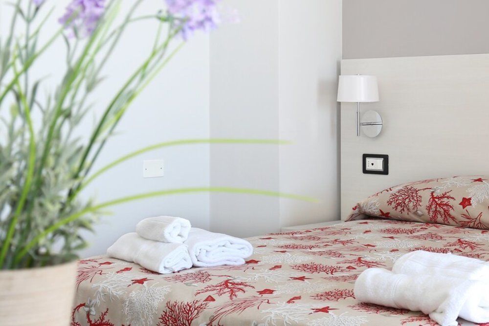 Meuble Leonetti Bed & Breakfast Чентола Екстериор снимка