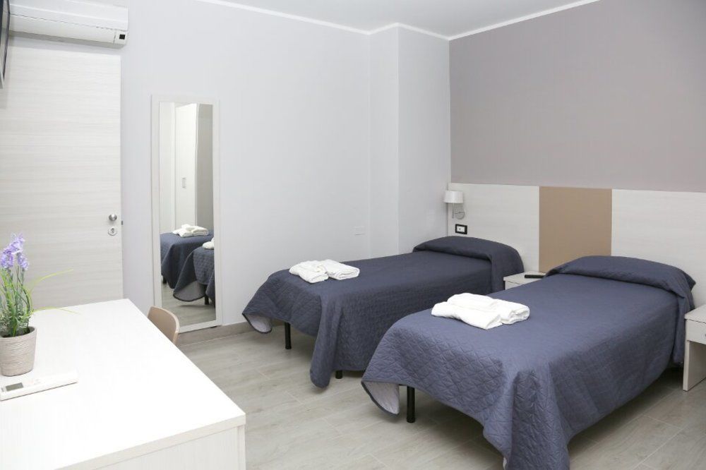 Meuble Leonetti Bed & Breakfast Чентола Екстериор снимка