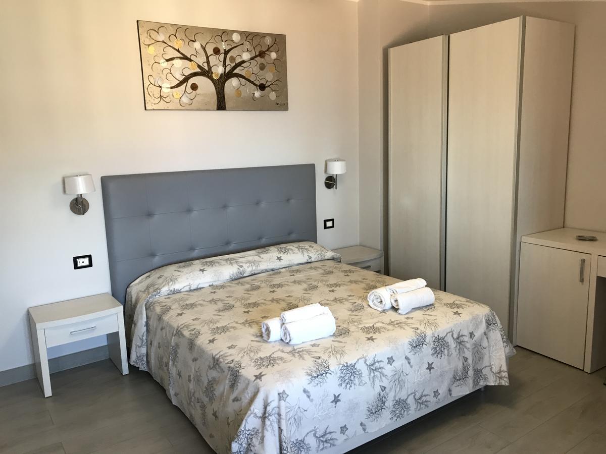 Meuble Leonetti Bed & Breakfast Чентола Екстериор снимка